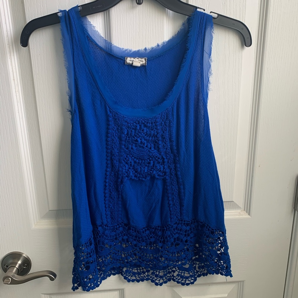 Blue summer shirt or swim cover!